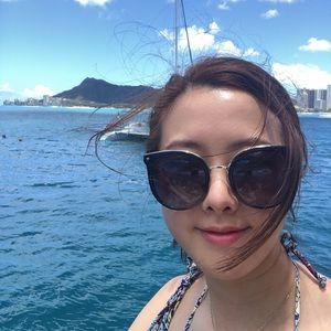 Meet your Posher, Sunju